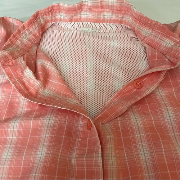 Columbia PFG Performance Fishing Group Shirt with Gathered 3/4 length sleeves - Picture 5 of 6